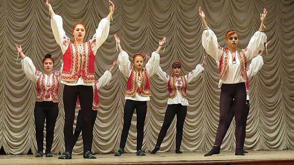 танці2